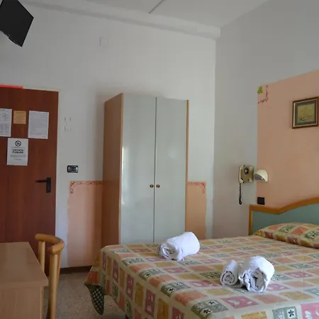Hotel Rosy Bellaria-Igea Marina Exterior photo
