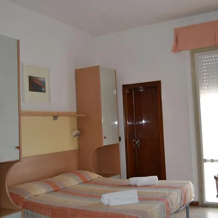 Hotel Rosy Bellaria-Igea Marina Exterior photo