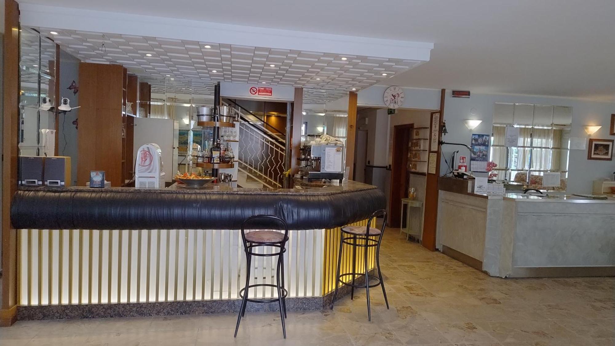 Hotel Rosy 2*