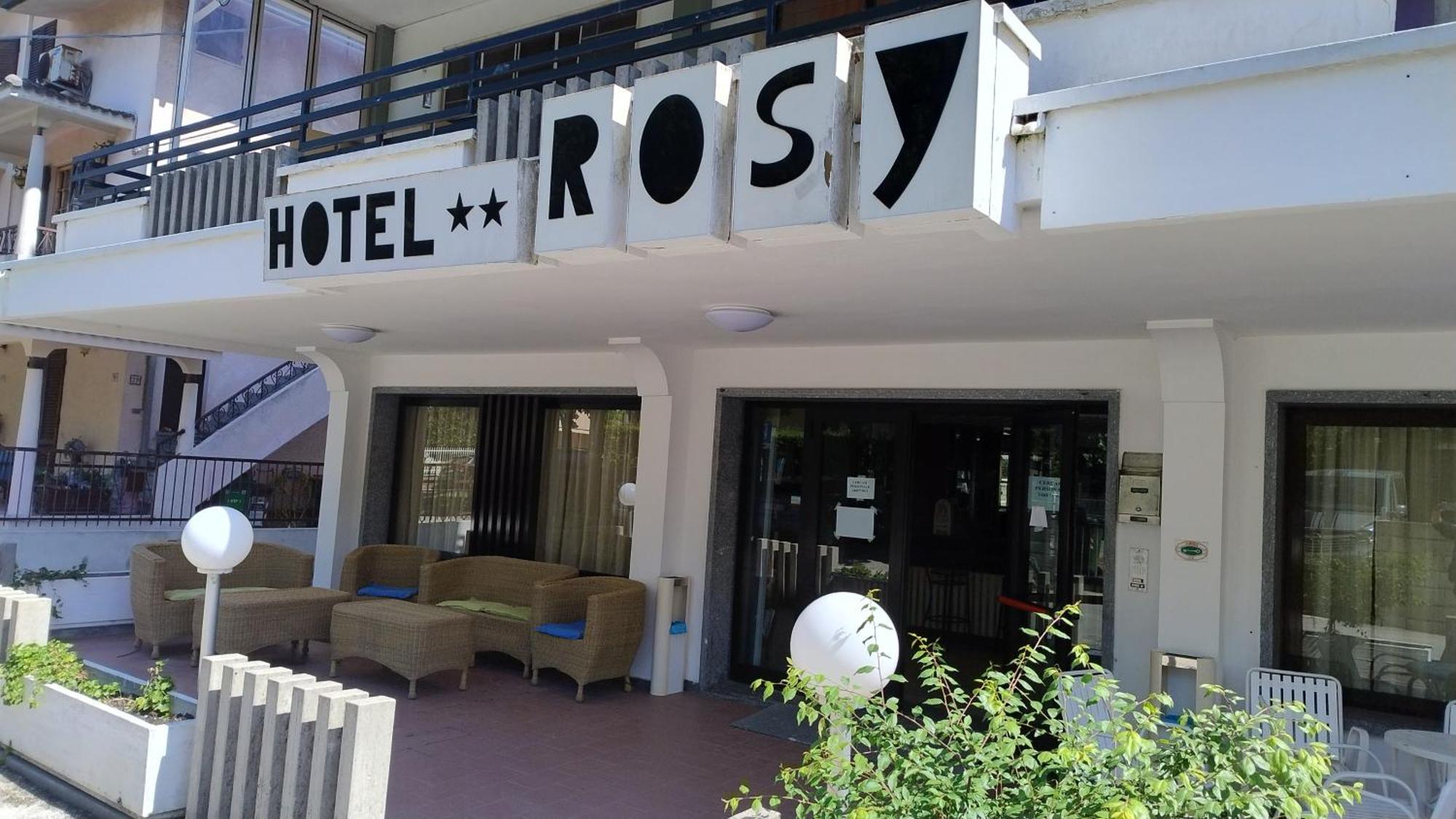 Rosy Hotel 2*